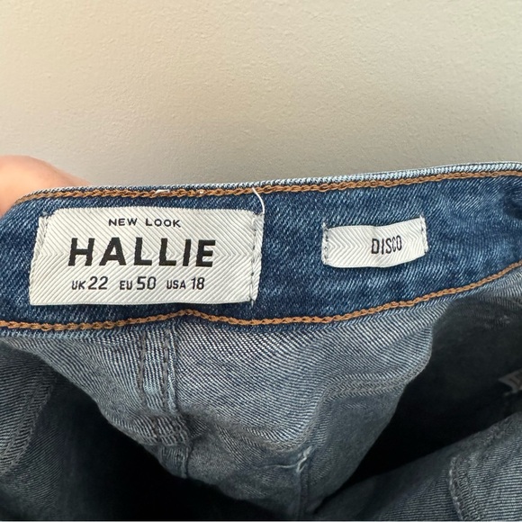 New Look Hallie Disco High-rise Dark Wash Jeans - Picture 4 of 5